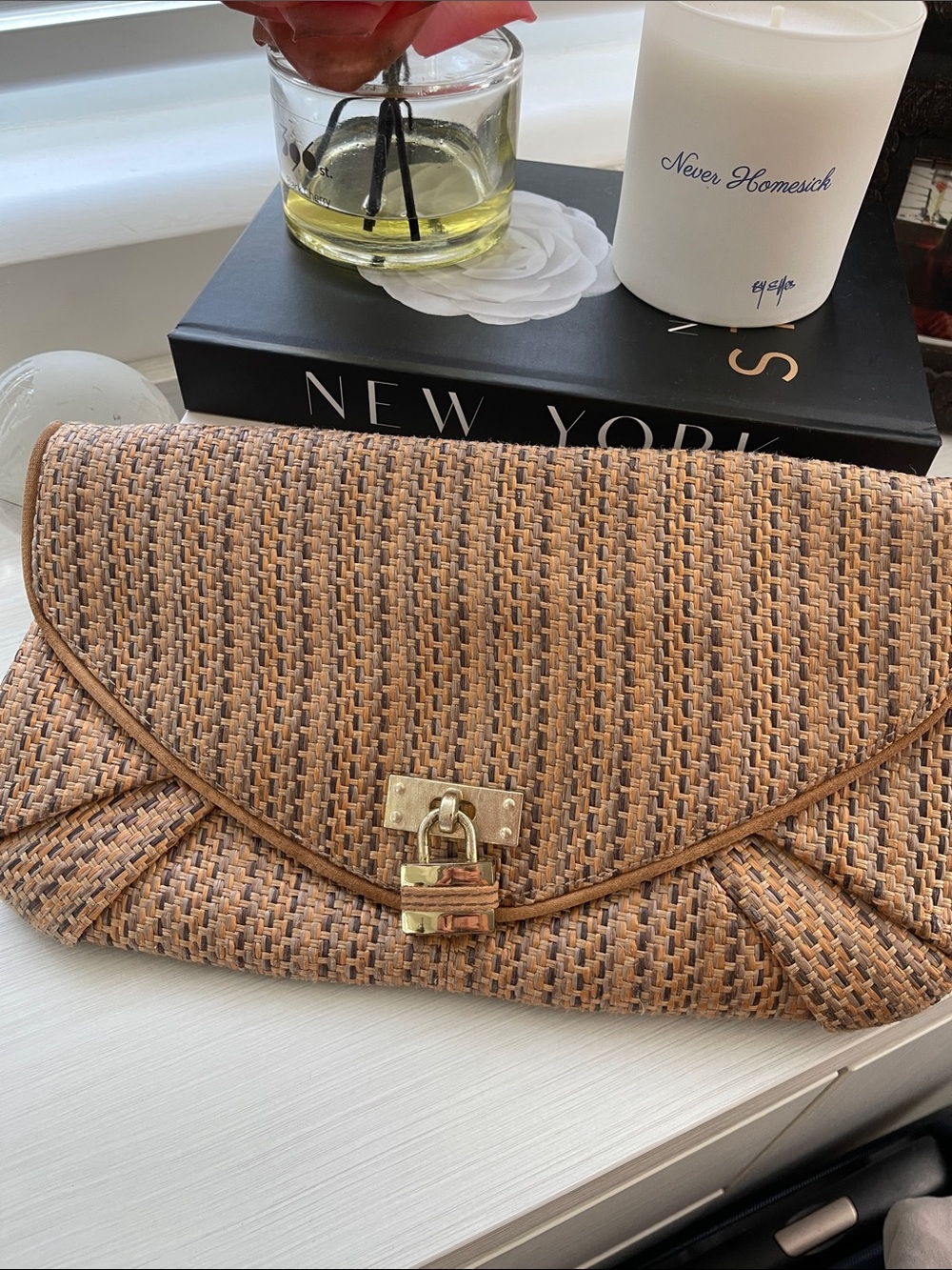 Woven Straw Envelope Clutch with Gold Lock - Brown